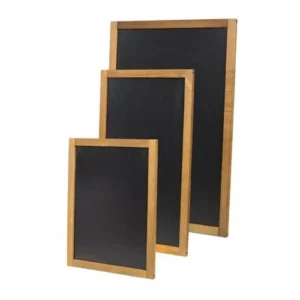 Pizarra de pared con marco de madera natural