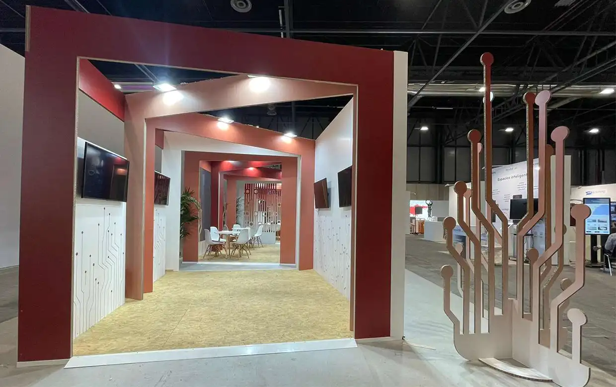 Elementos decorativos con ingeniería de cartón